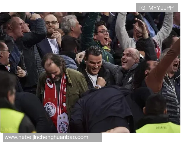 阿德莱德与利物浦的激烈对决展现足球魅力与团队精神